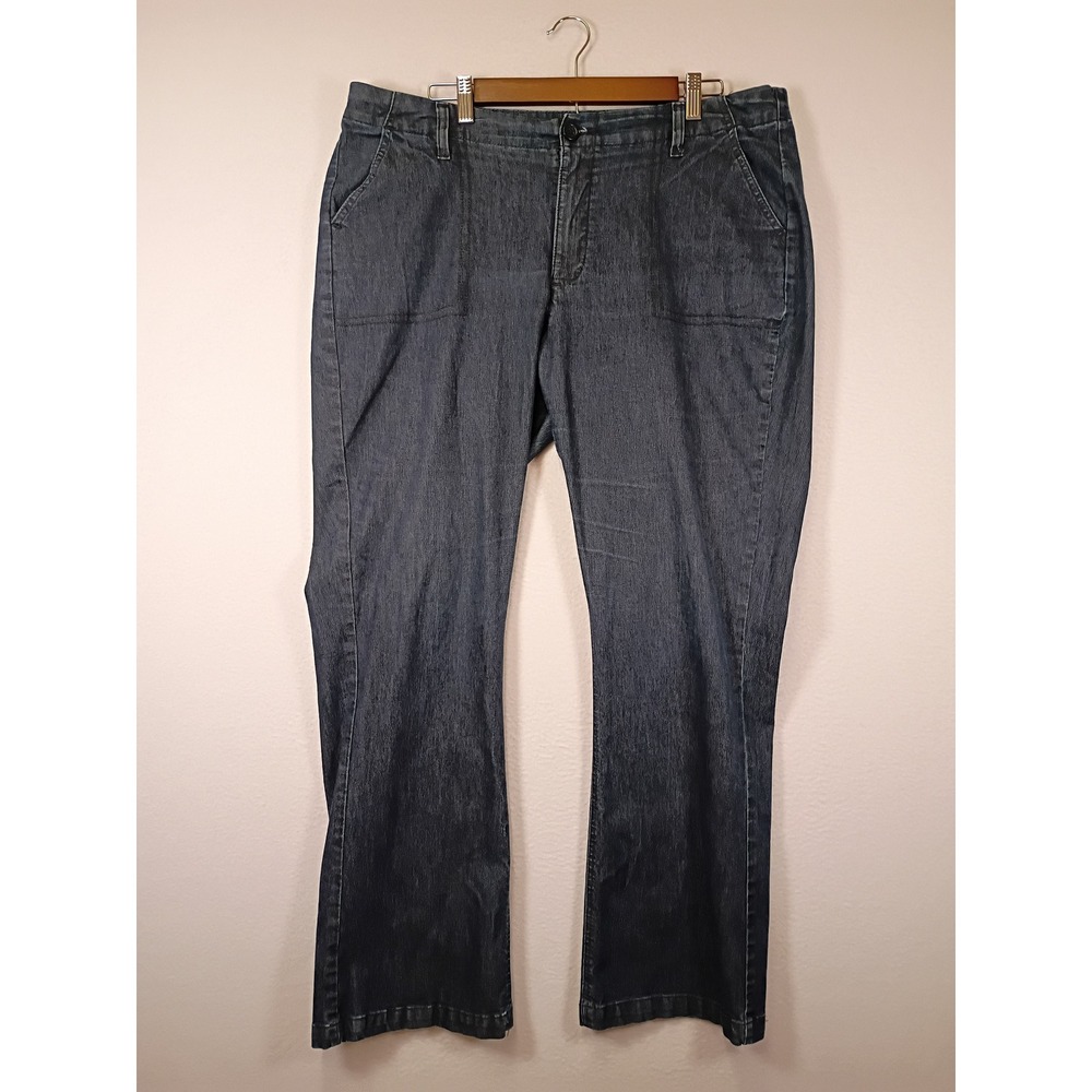 Classic Riders by Lee Womens 18 M Dark Wash Indigo Stretch Straight Leg Pants